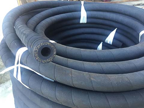 What Are the Types of Hoses Used in Well Logging Equipment?